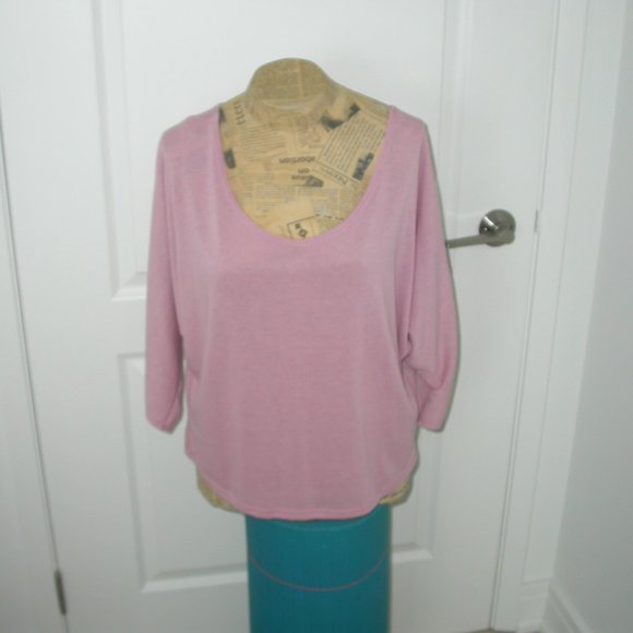 Light Knit Pink Sweater - Picture 7 of 8